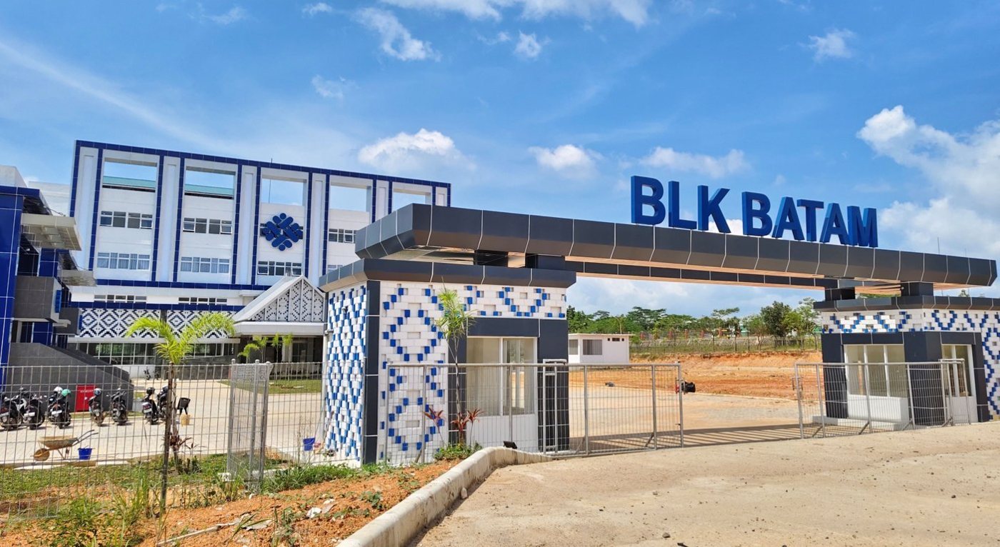 Tampak luar BLK UPTP BATAM